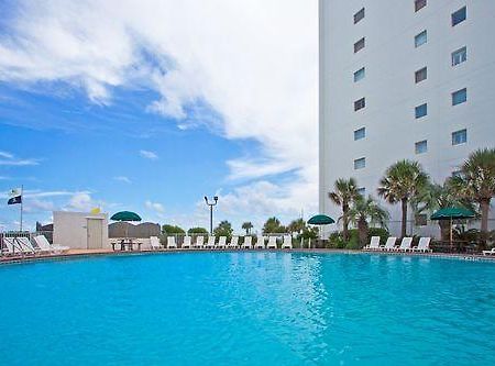 Holiday Inn On The Beach Дестін Зручності фото